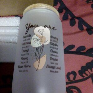 Inspirational glass jar, 2 decorative pillow cases